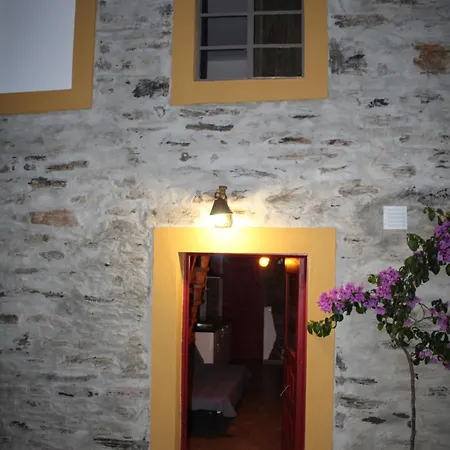 Piscina Interior Aquecida - Monte Cimeiro E Casitas Da Eira - Casa Da Ti Carminha * Macao