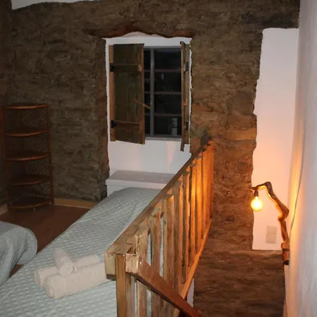 Piscina Interior Aquecida - Monte Cimeiro E Casitas Da Eira - Casa Da Ti Carminha Сasa de vacaciones Macao