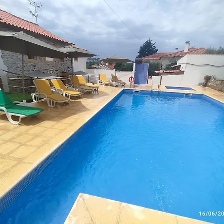 別荘 Piscina Interior Aquecida - Monte Cimeiro E Casitas Da Eira - Casa Da Ti Carminha *