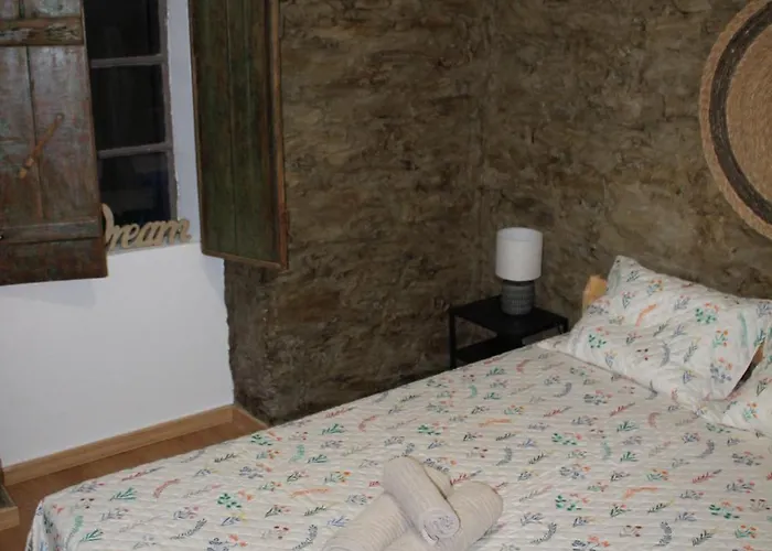 Piscina Interior Aquecida - Monte Cimeiro E Casitas Da Eira - Casa Da Ti Carminha *