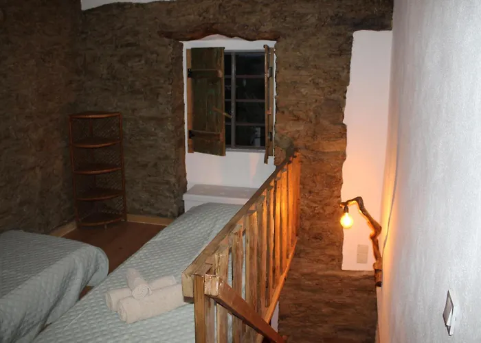 Piscina Interior Aquecida - Monte Cimeiro E Casitas Da Eira - Casa Da Ti Carminha Holiday home Macao